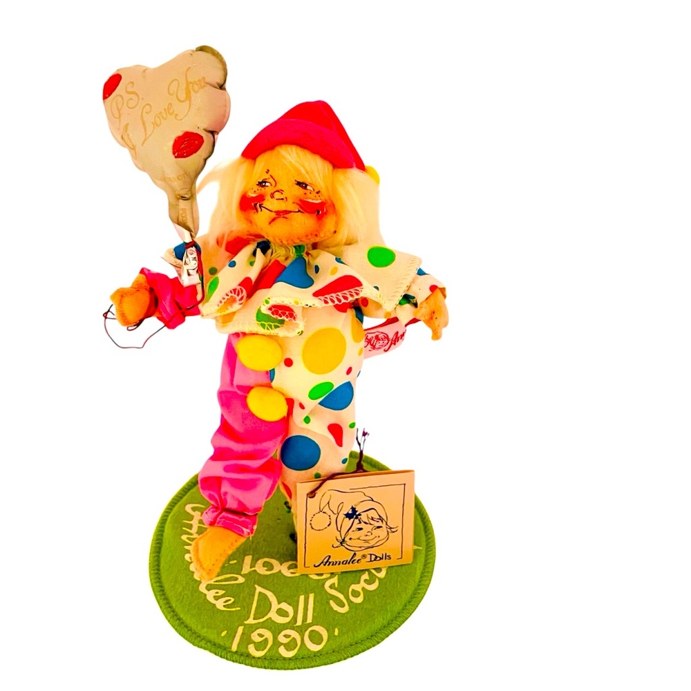 Vintage Annalee Doll Clown Holding Balloon 1990 Annalee Doll Society